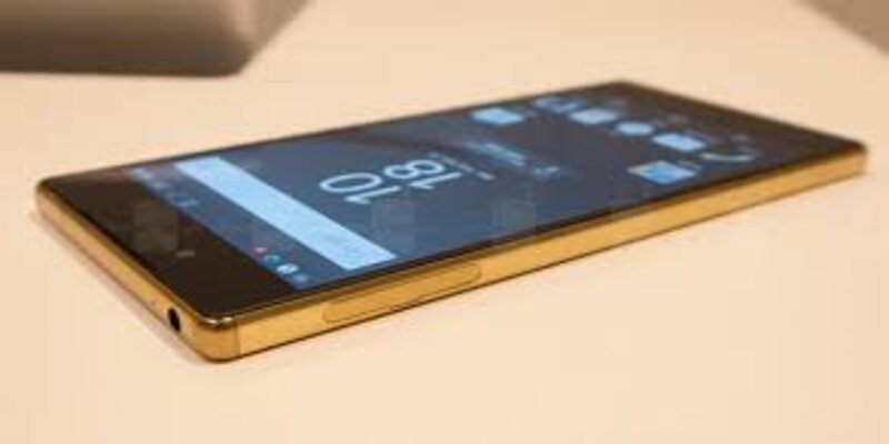 Cận cảnh Xperia Z5 Premium